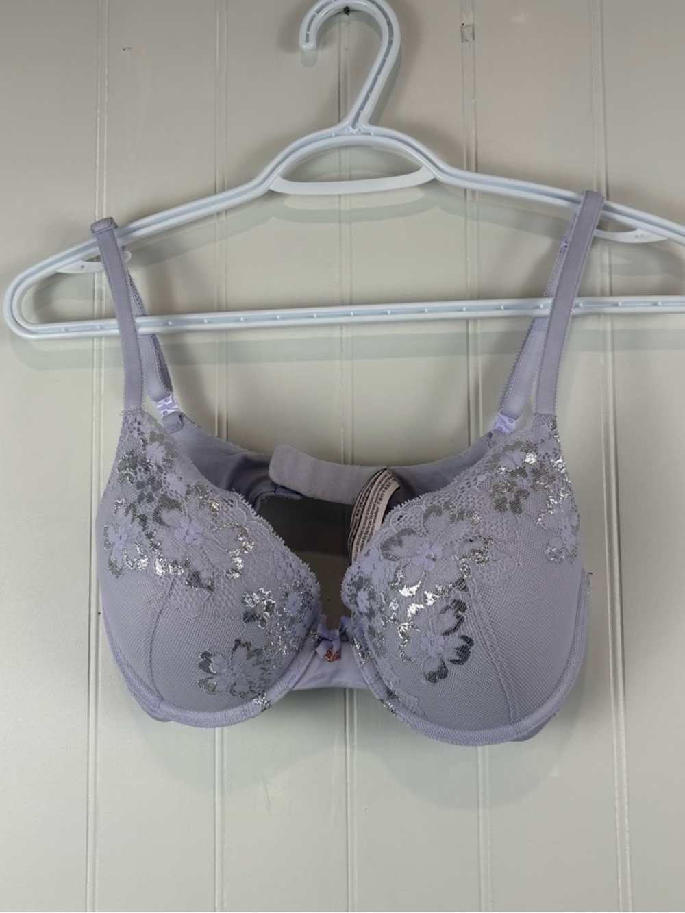 Victoria’s‎ Secret Lavender Lace Push-up Bra 32D Metallic Floral Feminine